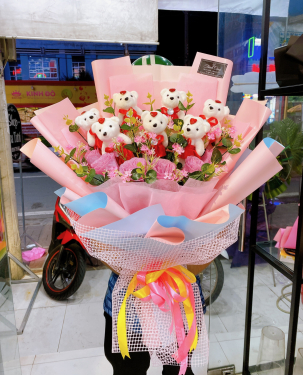 Hoa tươi mix gấu bông - hoa tươi Bến Lức 