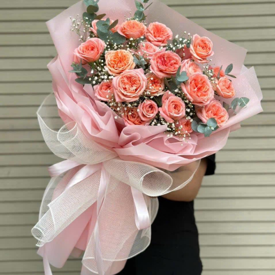 Bó hoa hồng đỏ thắm - trao lời yêu thương