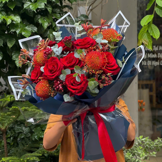 Bó hoa hồng đỏ thắm - trao lời yêu thương